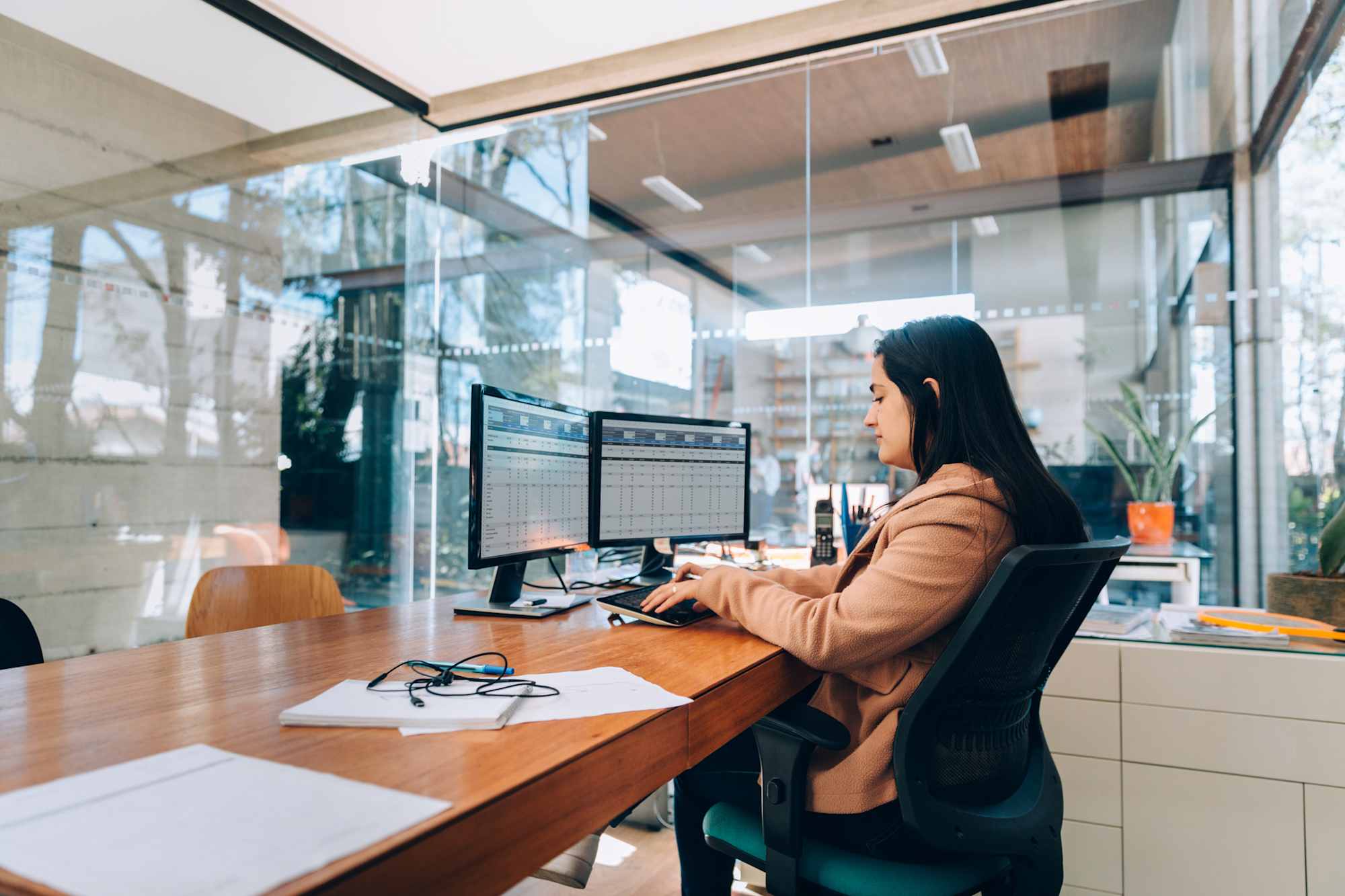 What Does a Financial Accountant Do?